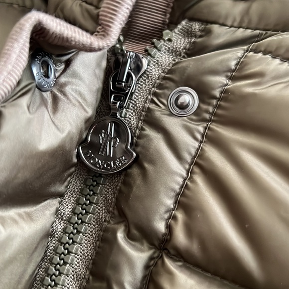 Moncler Hermifur Down Jacket - Womens - Picture 5 of 6